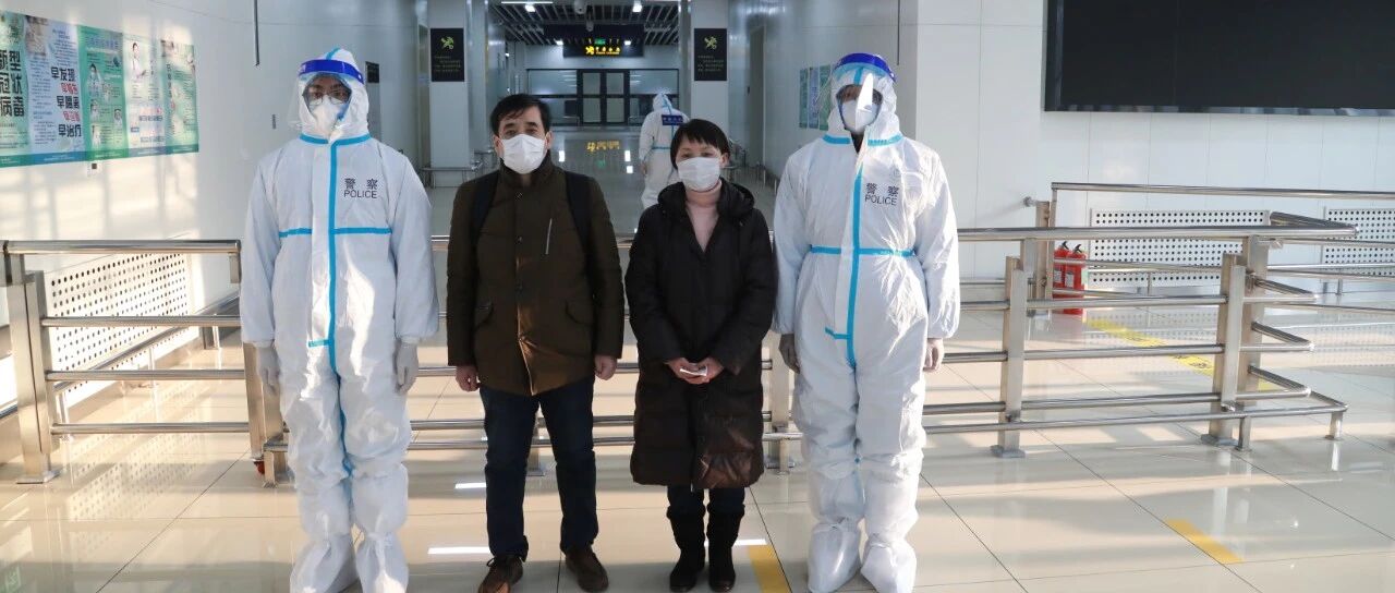 外逃职务犯罪嫌疑人齐柏成、陶亚文回国投案