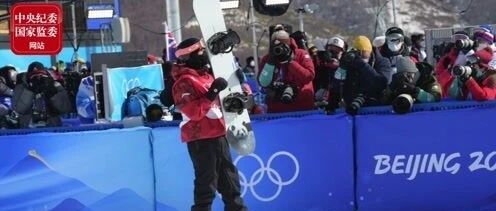 麦克莫里斯的熊猫雪板