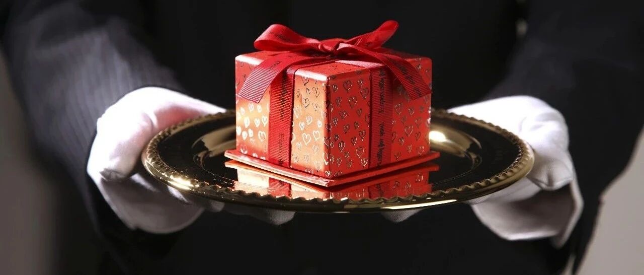 我们分析了152起违规收送名贵特产和礼品礼金典型案例，发现……