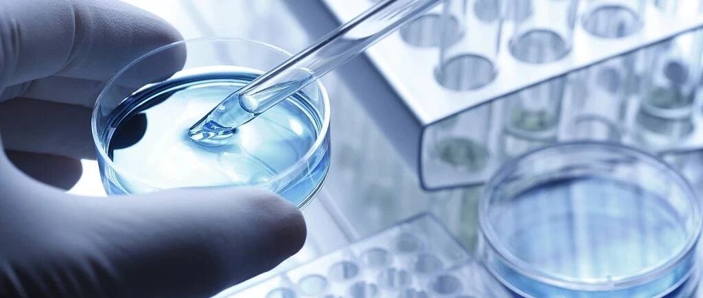 坚决查处各种风险背后的腐败问题！深挖彻查医疗腐败