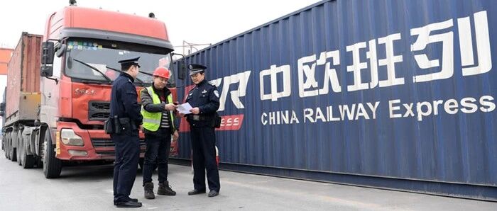 中国日记丨2021，为变局中的世界注入正能量