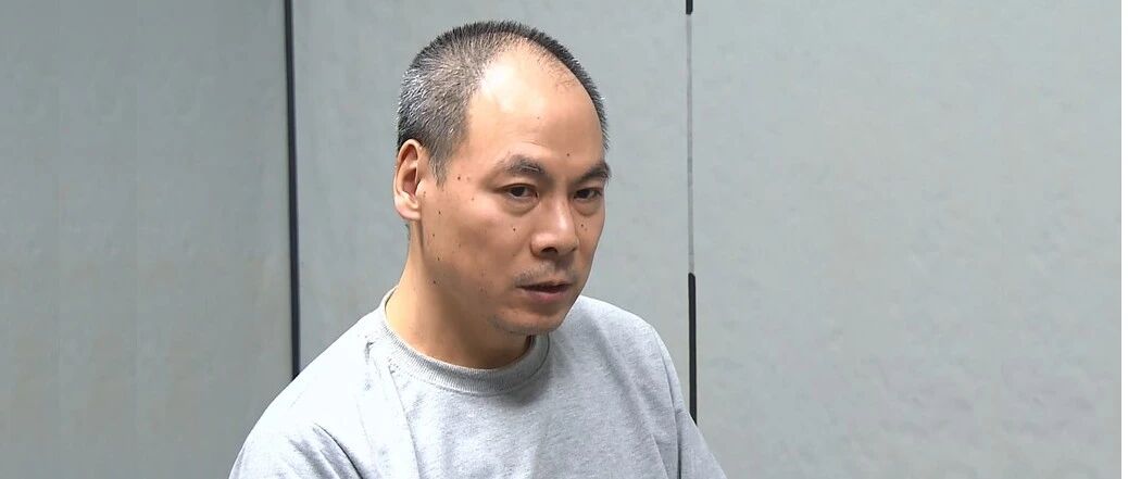 警钟｜辞去公职收受老板“安家费”，权钱交易披上隐身衣也终难逃