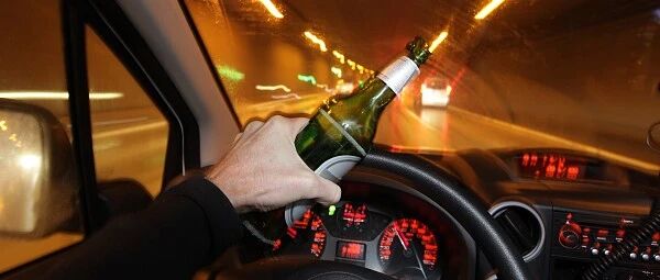 侥幸心理、认识偏差、特权思维……党员干部和公职人员酒驾醉驾问题为何禁而不绝