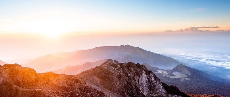 学习领会党的十九届六中全会精神｜百年奋斗书写最恢宏史诗
