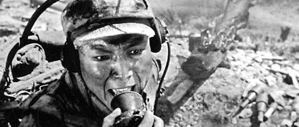 《英雄儿女》《上甘岭》…为何这些经典战争题材作品拥有打动人心的力量？