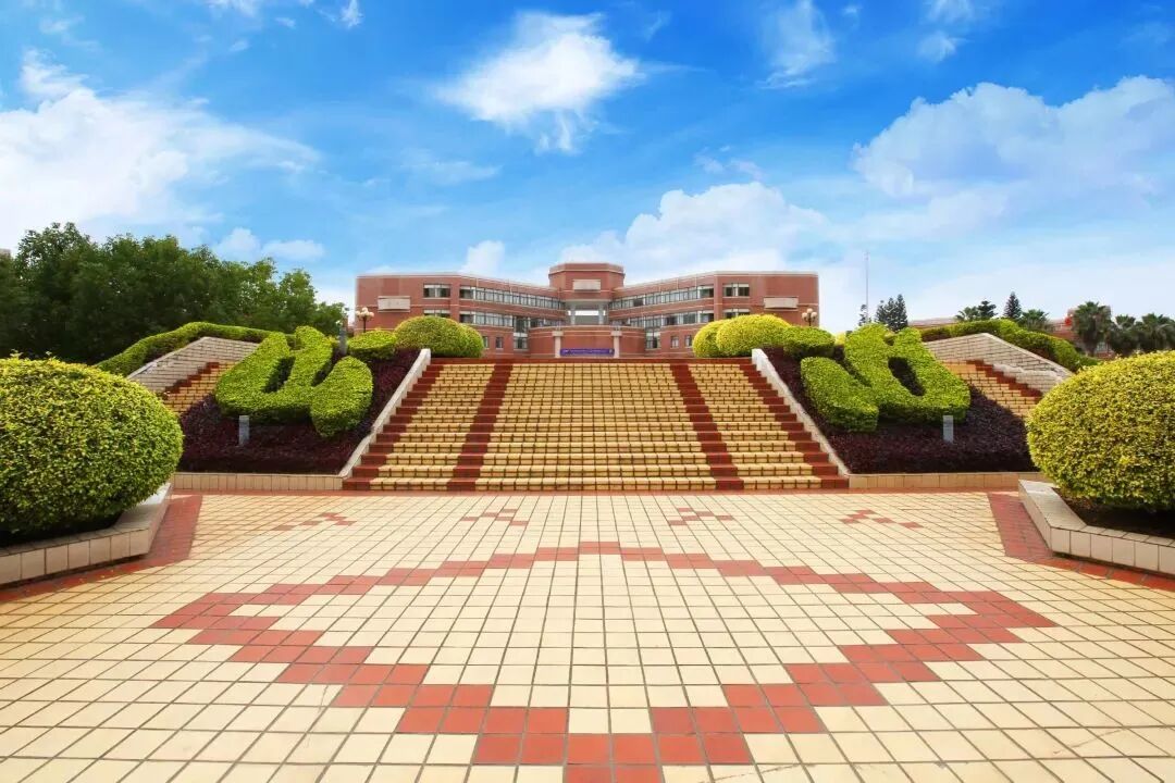 厦门英才学校2022年秋季招生简章