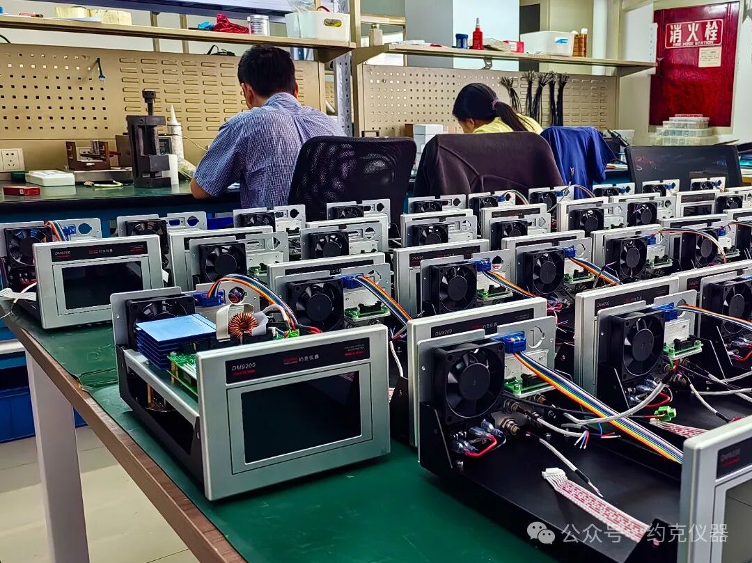 約克儀器成都工廠迎高溫戰酷暑保障合同如期交付