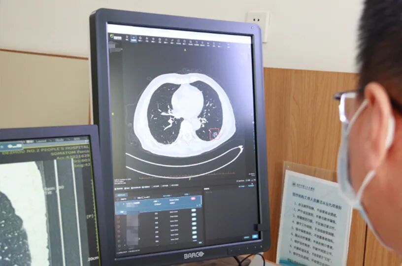 手术柄怎么生产医路初心 生命之光 ｜ 德州市第二人民医院张瑞：二十年深耕，一柄手术刀刻画胸外诊疗路_https://www.jmylbn.com_新闻资讯_第3张