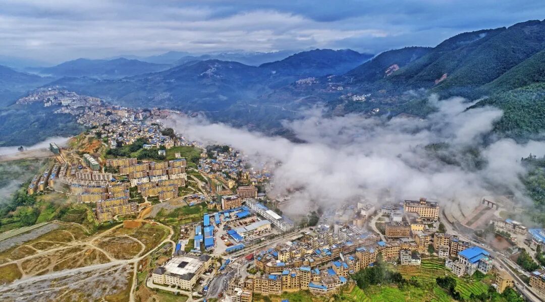 心连心冲冲冲云南日报头条聚焦绿春民族团结进步示范创建