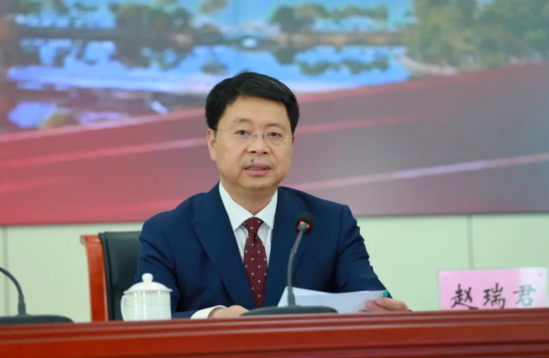 赵瑞君任蒙自军分区党委第一书记