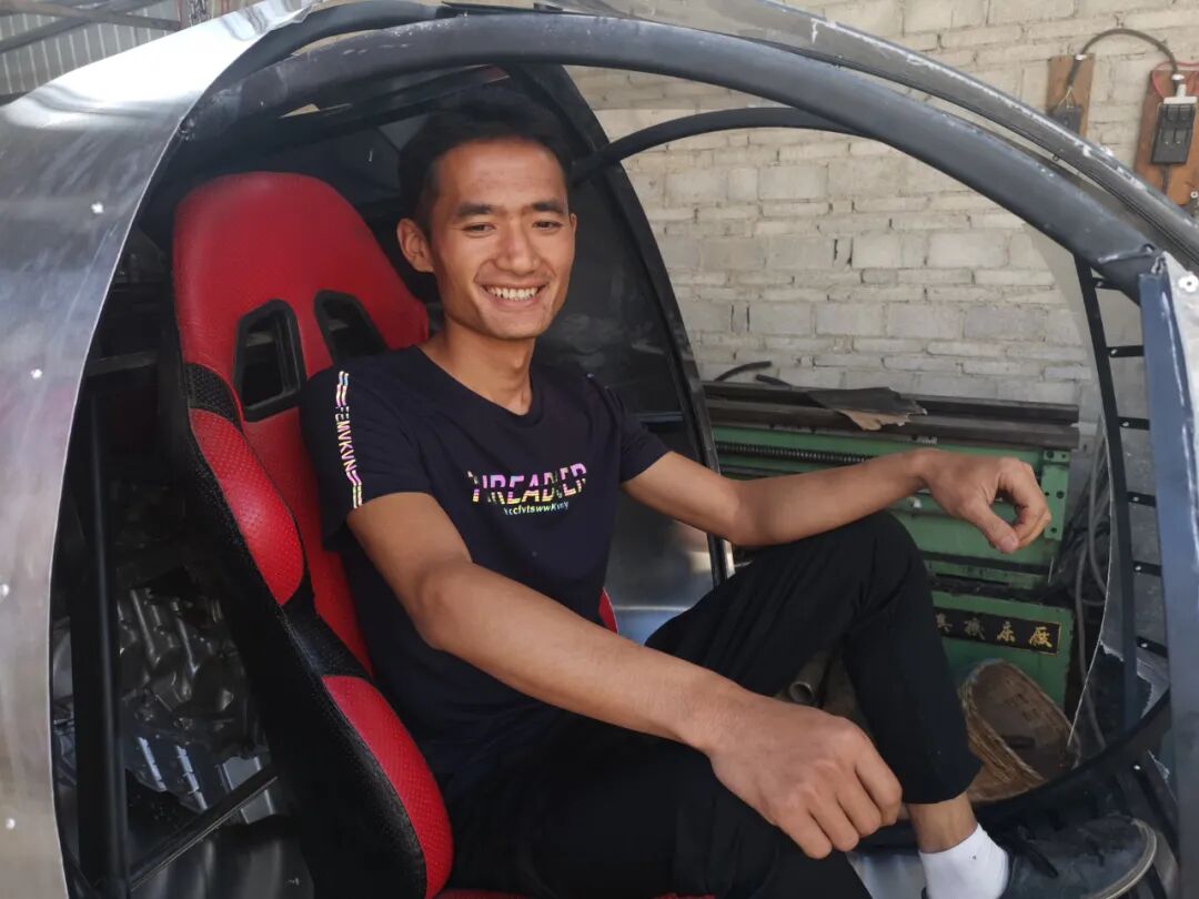 牛！云南小伙6年造4架直升機：一切靠自學，未來希望飛機商業化！的圖4