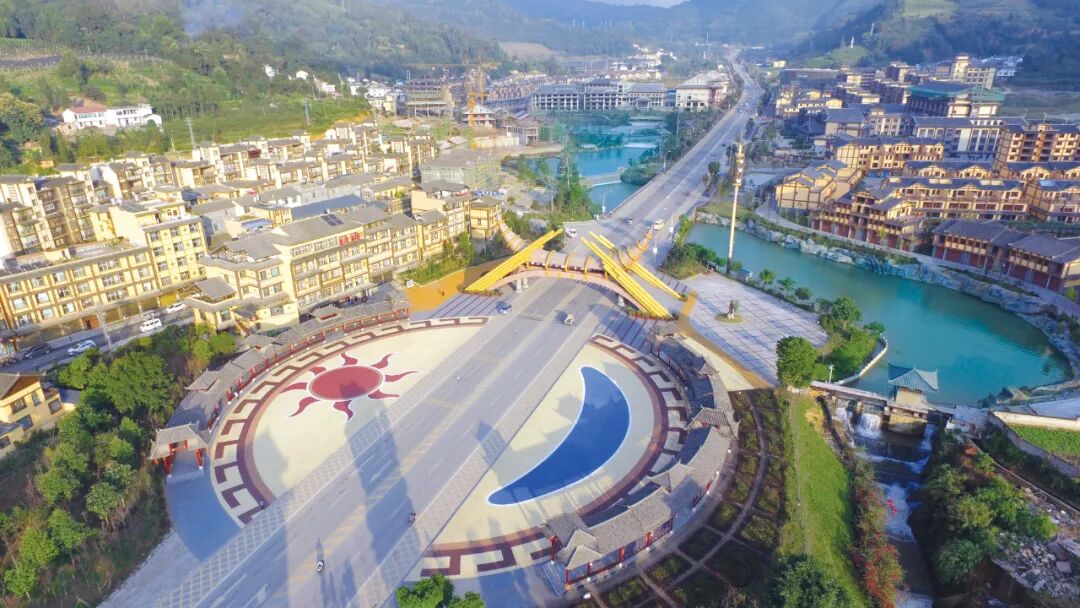 着219国道出发 跟着蒙曼游红河