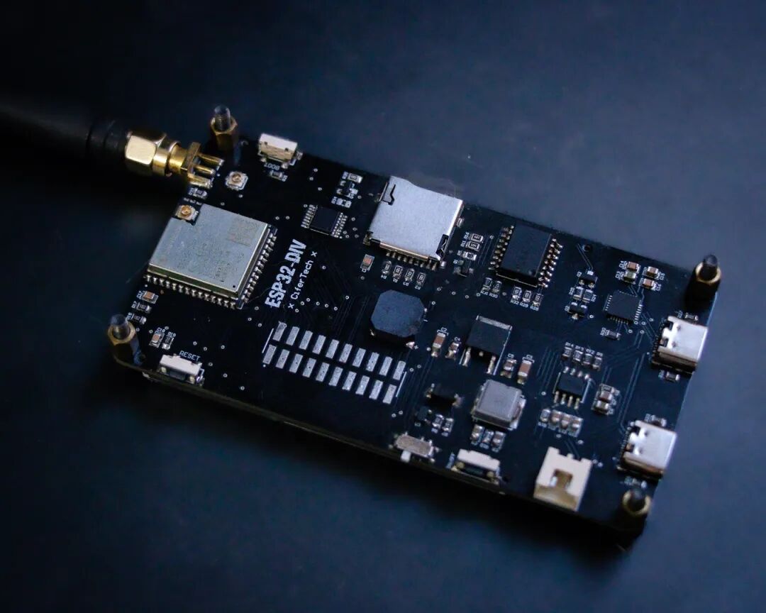 ESP32-DIV Beta