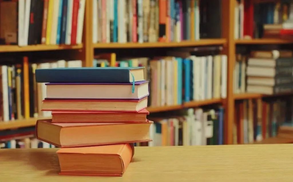 書(shū)刊畫(huà)冊(cè)印刷多少錢(qián)_新型企業(yè)畫(huà)冊(cè)書(shū)刊樣本印刷_福州彩印福州印刷高中檔畫(huà)冊(cè)書(shū)刊