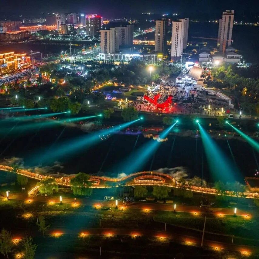 倒计时4天 | 流光溢彩夜泊里！打铁花、火壶＋大型水幕灯光秀重磅亮相！