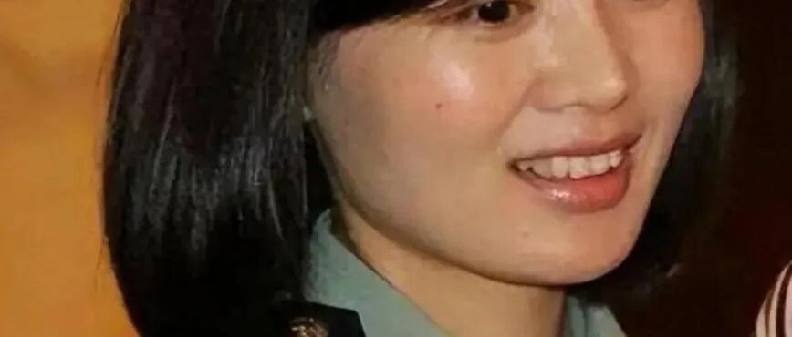 程愫独自带娃8年不抱怨,傅程鹏再婚生子住香港,父亲节动态暴露真实关系