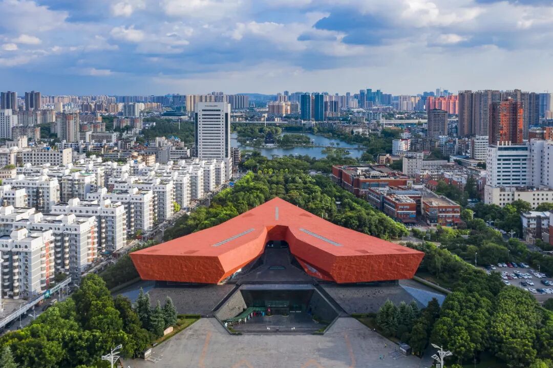 《辛亥革命纪念馆》；2021年7月287拍摄于武汉市武昌区辛亥革命纪念馆；张斌；.JPG