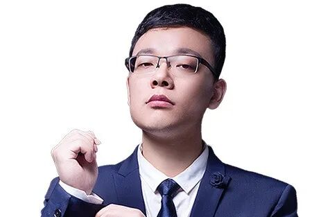 数学主讲老师:郑鹏文学,艺术与史学,哲学通识达人,高中语文新课标研究