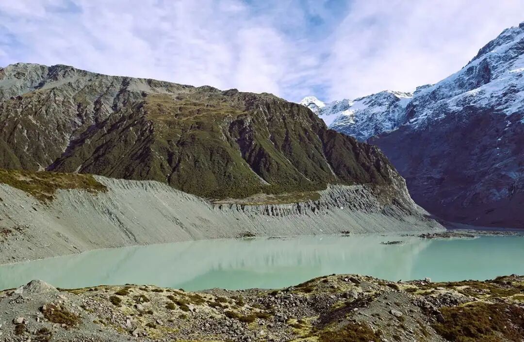 Mueller Lake Image: Jo Malcolm | DOC