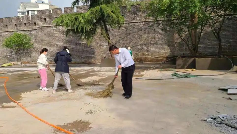 五一坚守！龙泉北路、保利口袋公园、大同路游园、府前路停车场...(图6)
