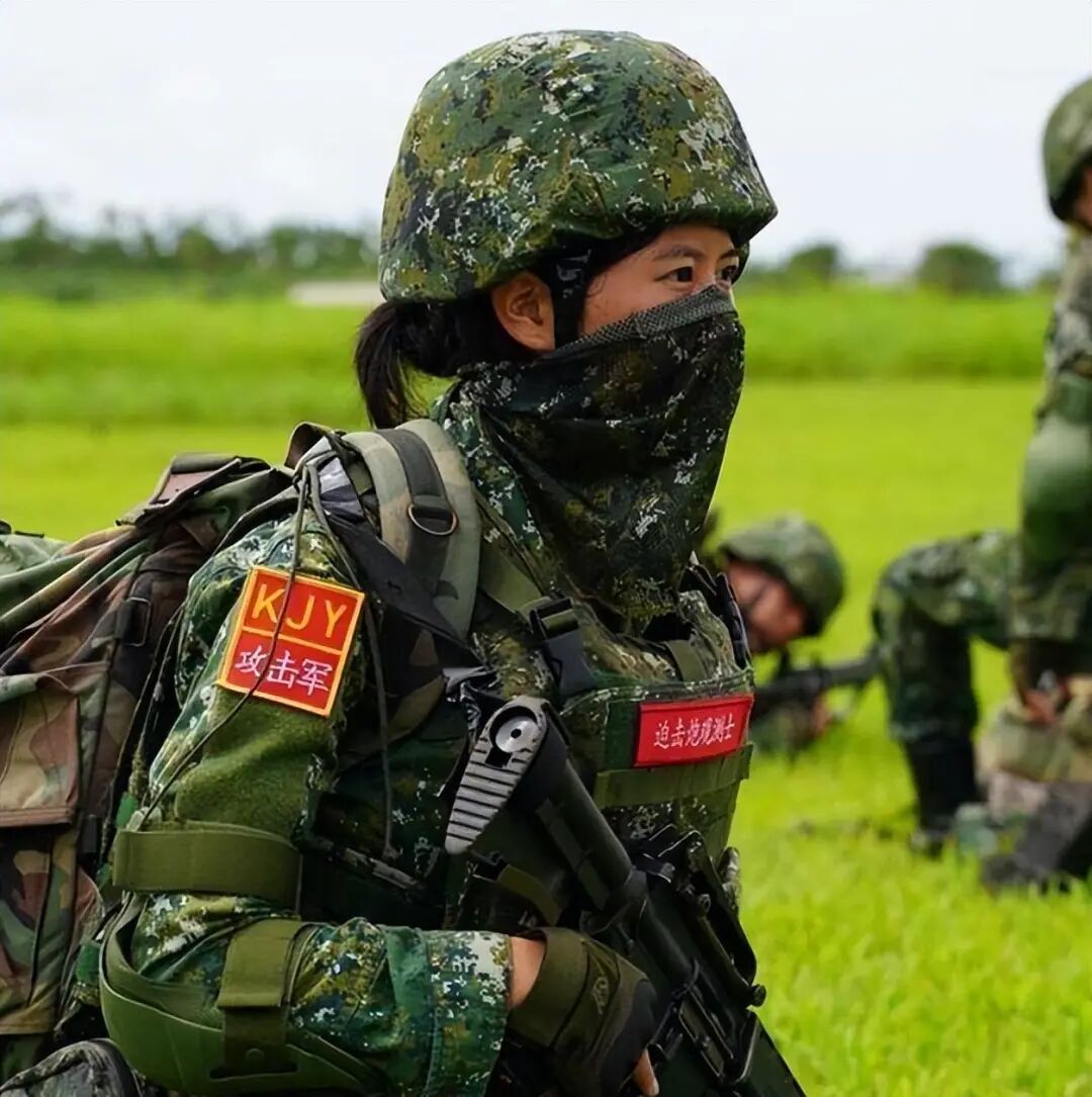 繁体军字笔顺_军的繁体字_繁体军字图片