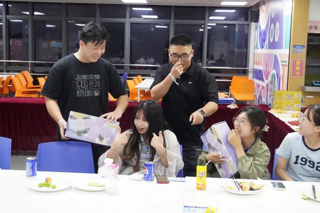 “廣聚青春力量 共譜紅色華劇