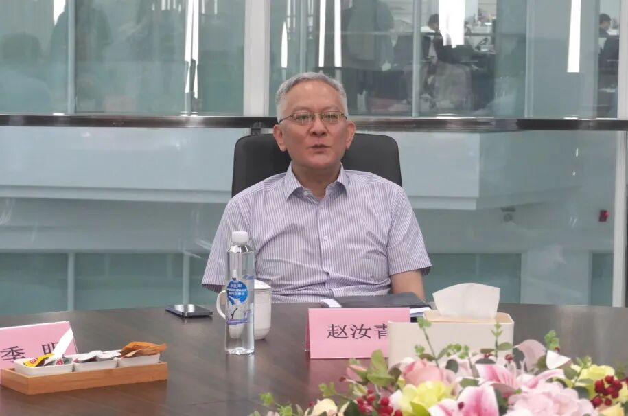 區(qū)人大常_委會(huì)黨組書記、主任趙汝青帶隊(duì)赴安譜實(shí)驗(yàn)走訪調(diào)研