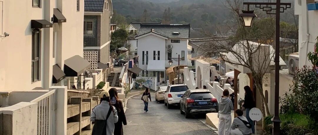 四眼井，一千年的井还在回你的话