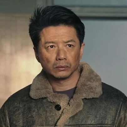 段奕宏:追了9年才娶妻,妻子怕疼做了13年丁克,余生只想宠着她……