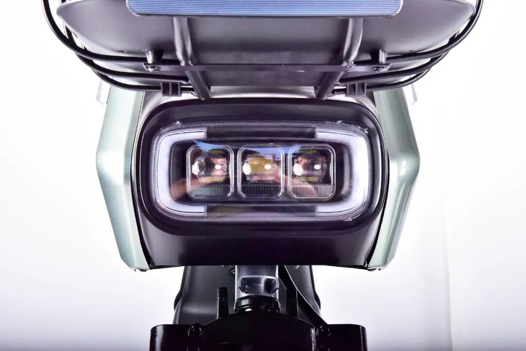 比德文V能领航领航锋芒劲尚双擎