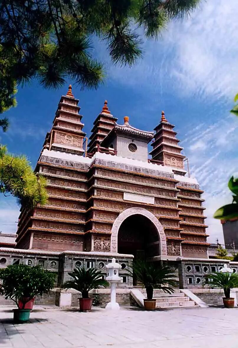 夏日出游,收好这份呼和浩特旅游景点大全