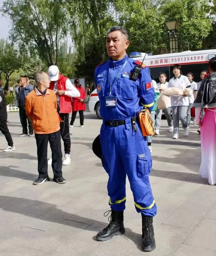 两次跳下汾河救人!他是话剧演员,却热心公益救援