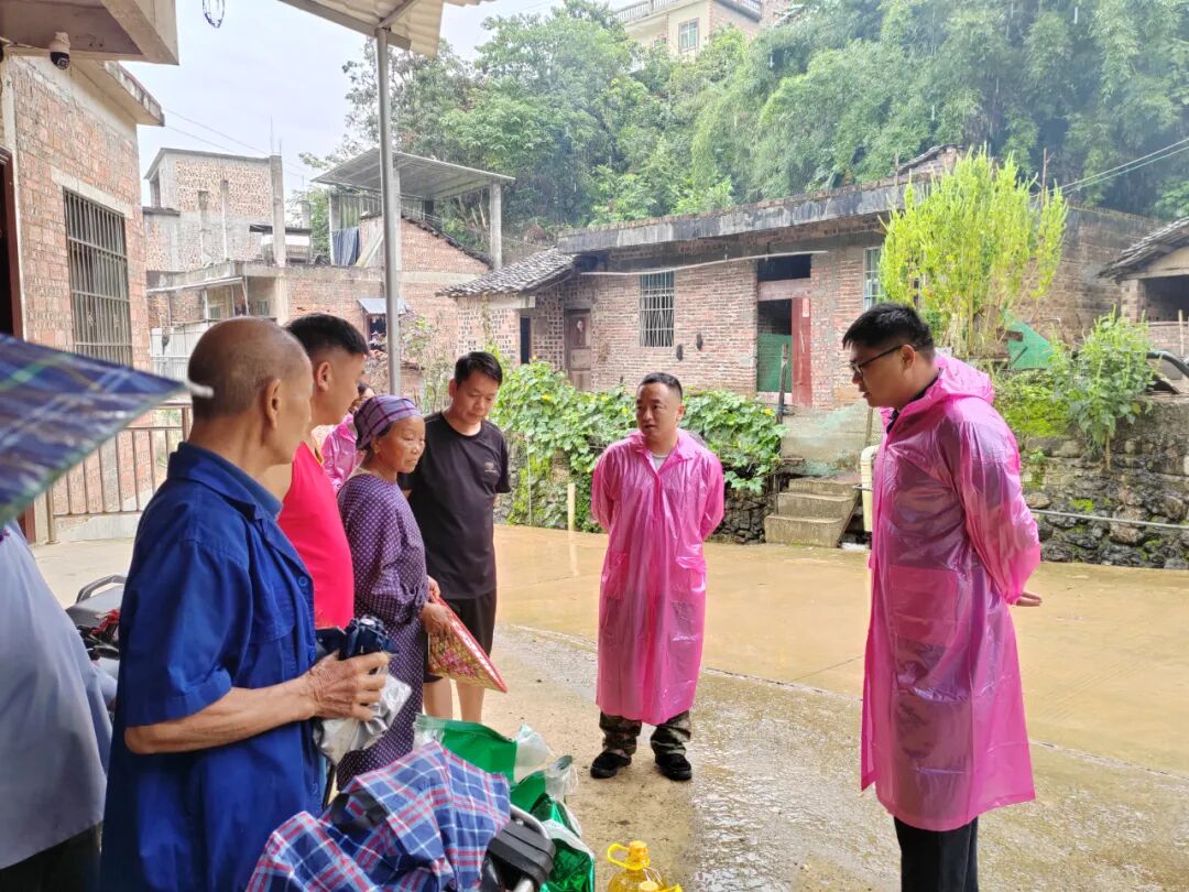 全力应对台风桦加沙