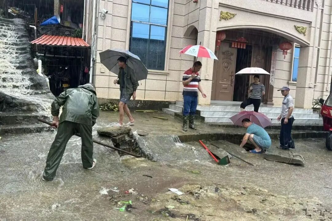 全力应对台风桦加沙