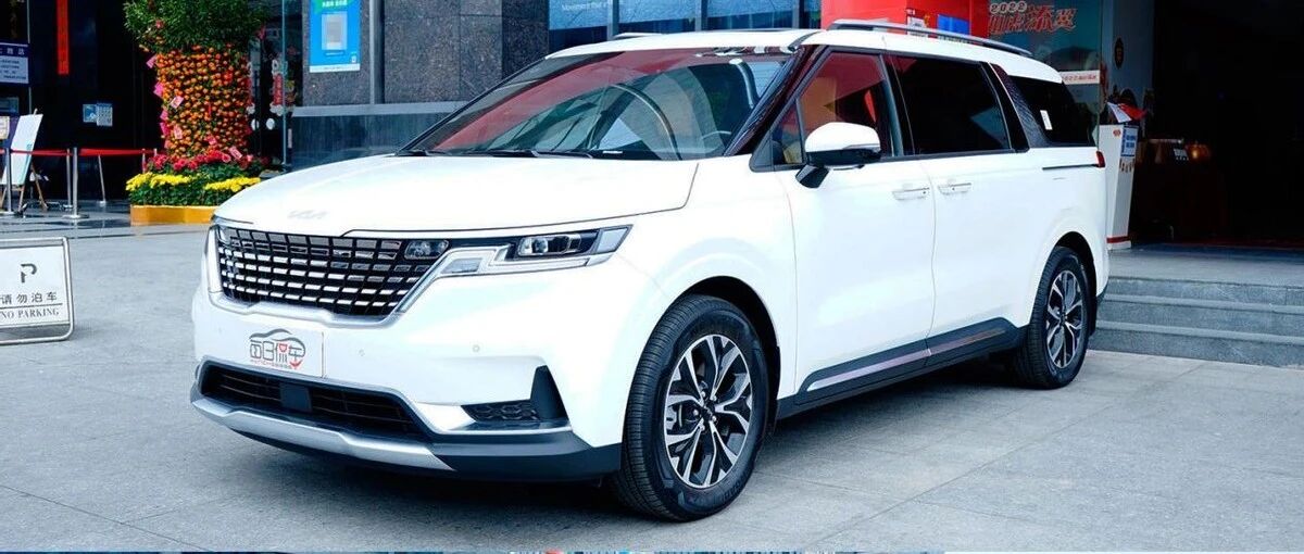 外形硬朗 空间实用 人机交互完善 起亚嘉华实拍简评