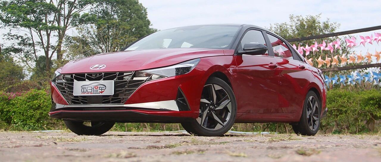 前卫运动之形 舒适驾乘之感 北京现代伊兰特试驾测评