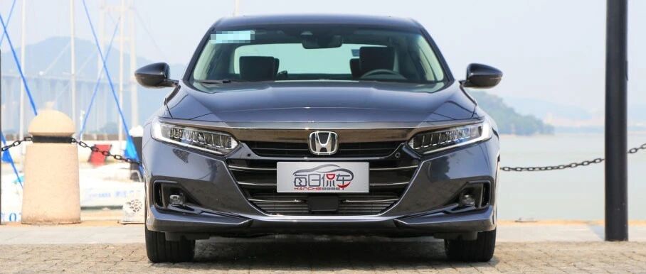 幻夜套件强化运动感 提升座舱数字交互体验 2022款雅阁车型分析导购