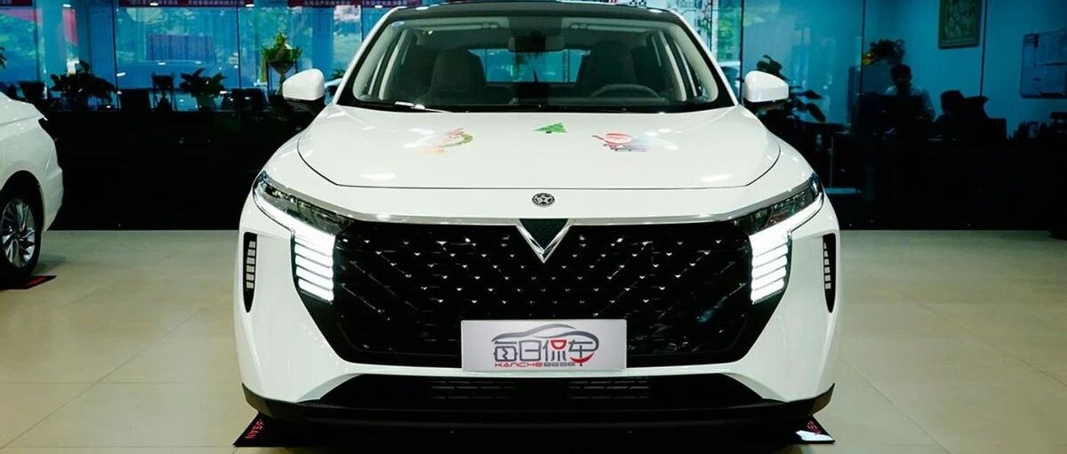 10万级SUV要大空间 高智能？启辰大V实拍简评