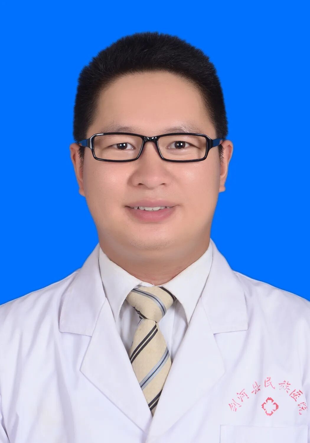 数字牙片机怎么用精准种植新突破！我院成功开展上前牙数字化种植导板手术_https://www.jmylbn.com_新闻资讯_第23张