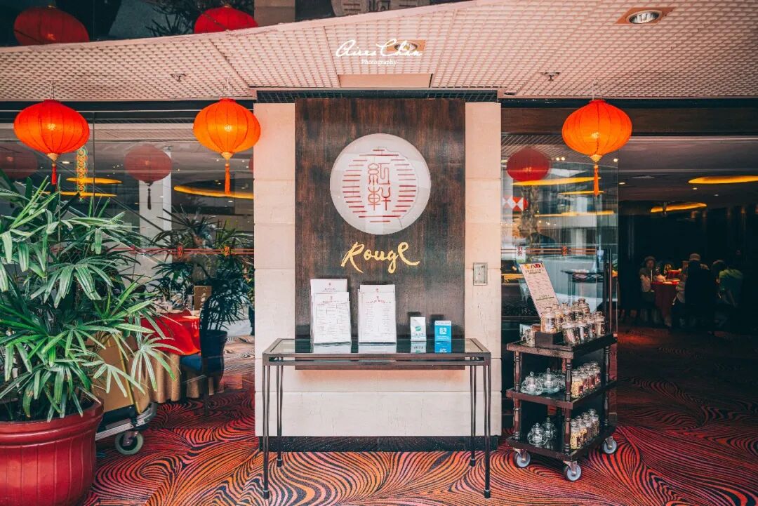 香港富豪酒店暑期大促住三付二 机场市区通用不加价