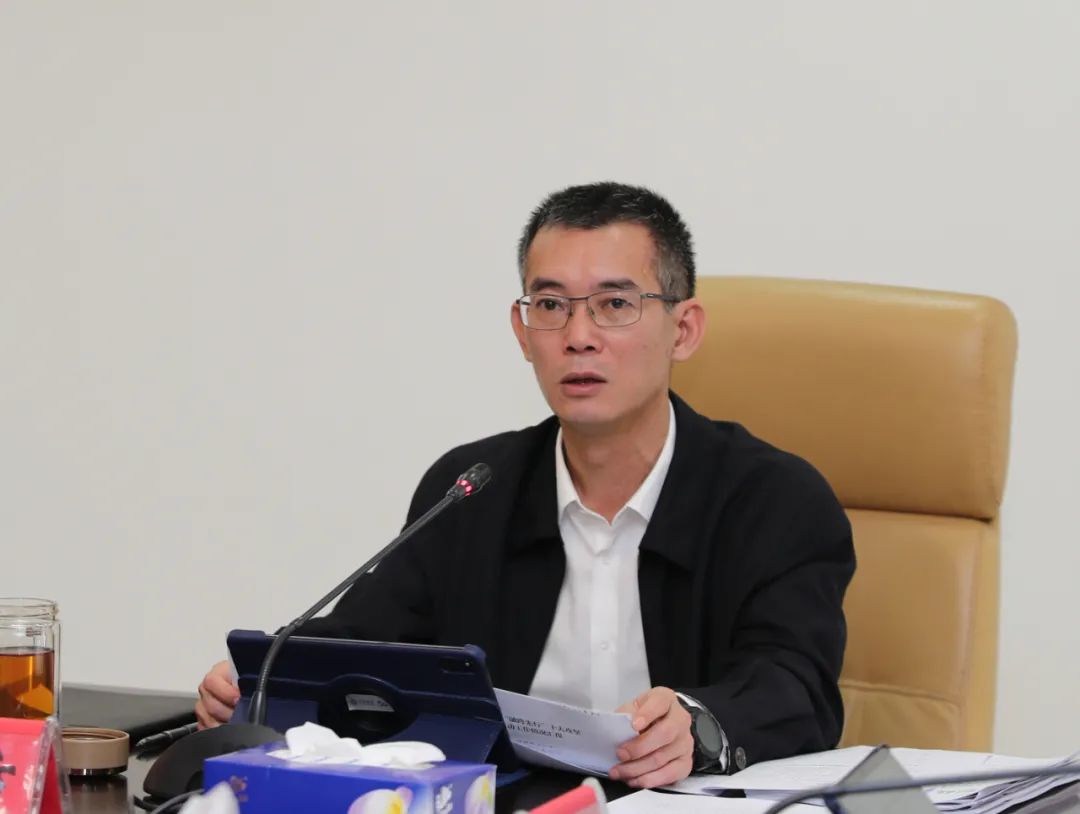 阳东区委副书记,区长胡志方主持会