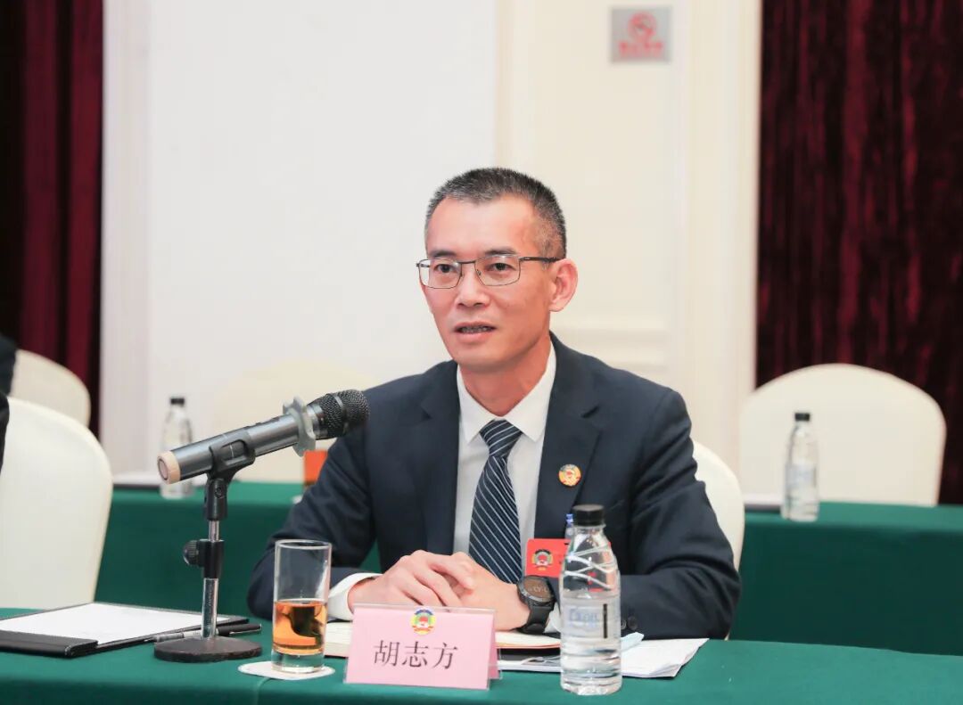 阳东区举行座谈会听取政协委员的意见建议