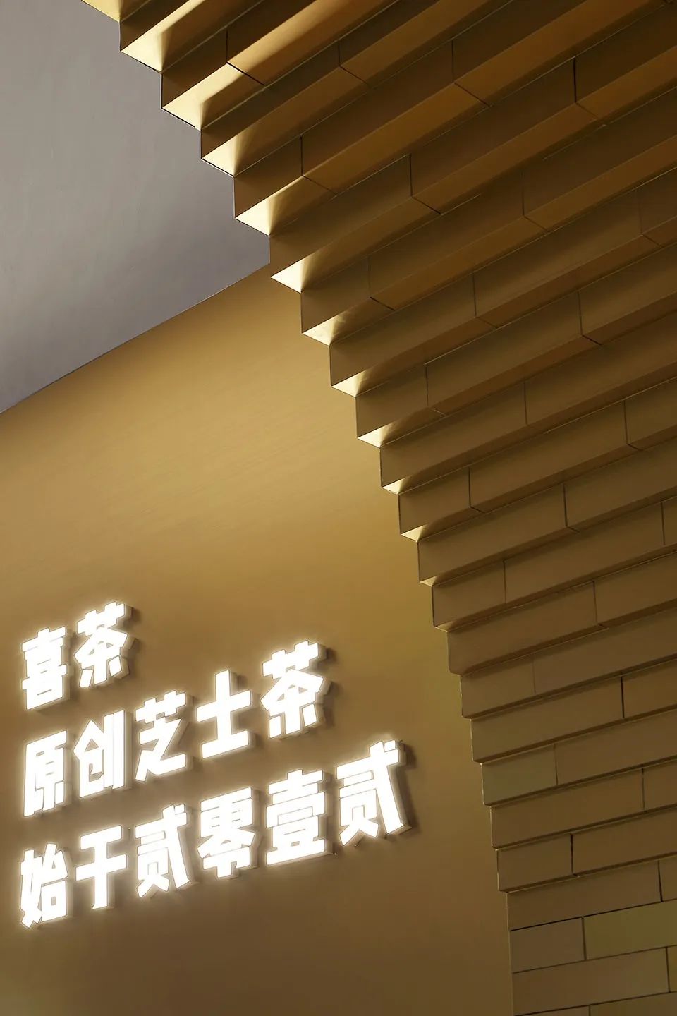不锈钢材料是啥_不锈钢是什么材料做的_不锈钢材料