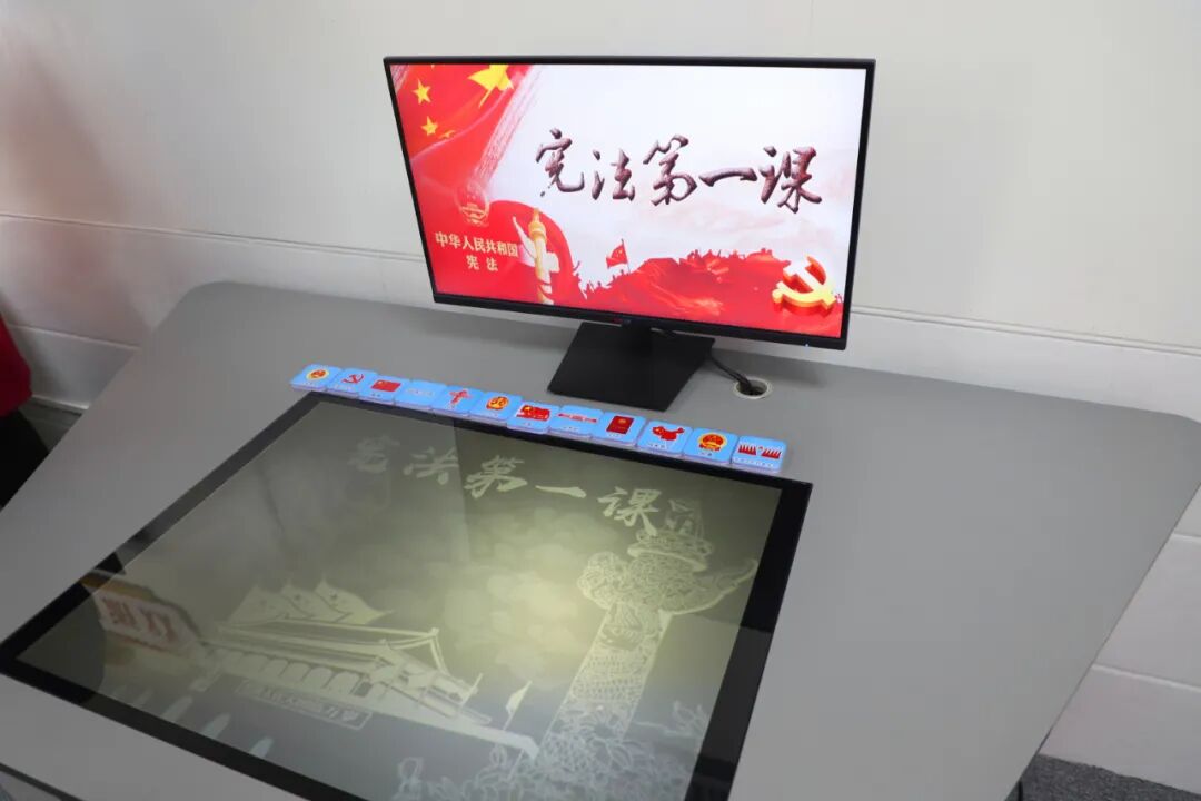 查询福州美国华侨书法家李明通_福州华侨中学_福州12345华侨产权过户手续办理