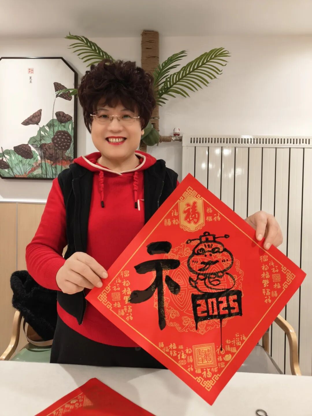 李莹.jpg