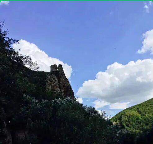 「巴林传说」巴林右旗荣升十八景情侣石的传说 文·陈二虎