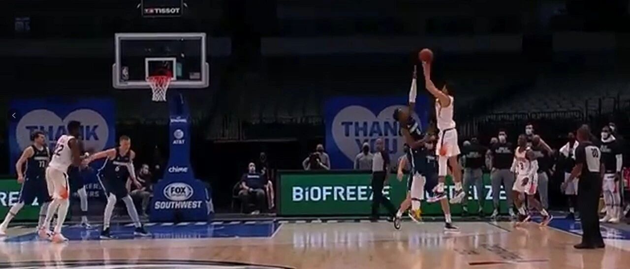 1.5秒漂移三分绝杀！6连败啊，这是要原地解散的节奏啊