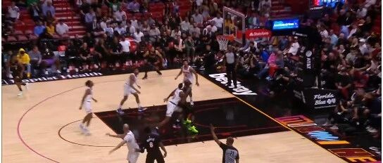 又输了！连续三场被逆转！窝囊啊！东部彻底乱了....