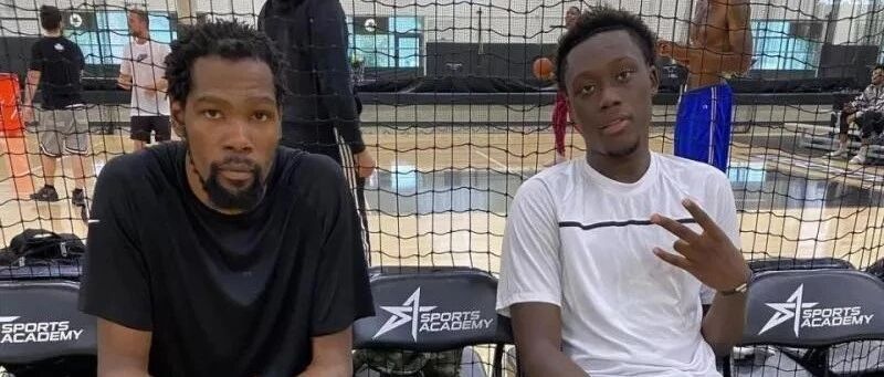 年龄造假！篮网亏大了啊，连个次轮秀都换不到了....