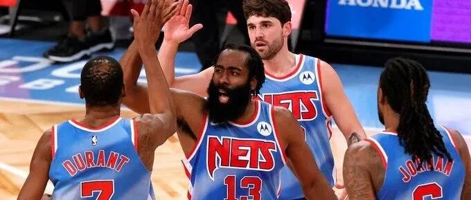 首秀合砍74+16+19！能阻止他们的，就只有欧文了